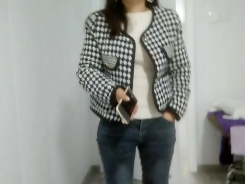 Japanese Beauty vs Boss ~ Who Will Come First? Watch Tea Serving Battle!