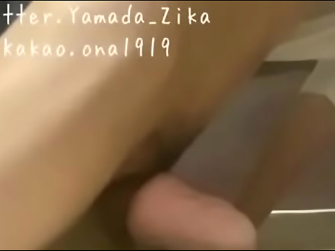 Japanese Man Satisfies His Cravings By Tickling Women's Waistbands!