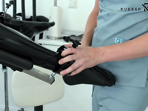 Asian Beauty Gets Naughty with the Fuck Machine