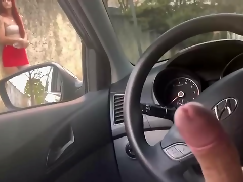 Stunning Babe Grabs Attention at Bus Stop - Exclusive Footage!