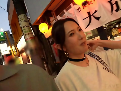Experience a Day in Tokyo with the Stunning Yui Takeshima - Part 2