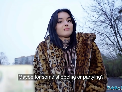 Experience the Allure of French Beauty ~ Outdoor Blowjob by Crystal Cherry with Big Dick Pov