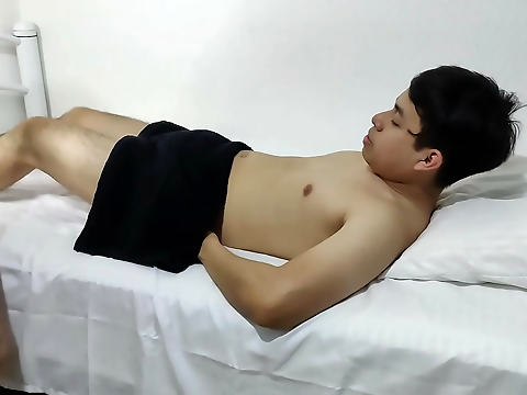 Japanese Beauty's 1st Massage Job Ends with Milk Squirting! Spoiled Brat Orgasm!