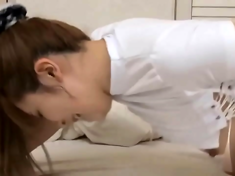 Japanese Siren Unleashes Her Sexy Body in Busty Outdoor Photoshoot (Uncensored)