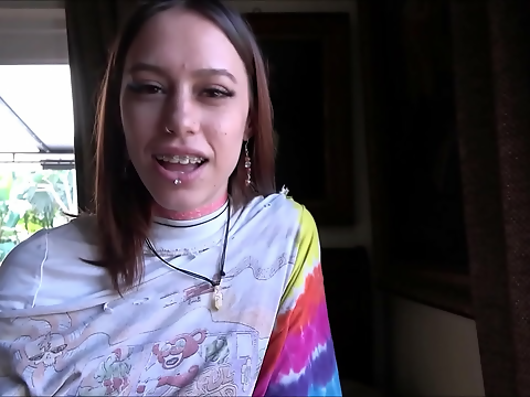 Creamy 18-Year-Old Step-Sister Laya Rae's Sizzling Business Proposal - Family Therapy with Alex Adams