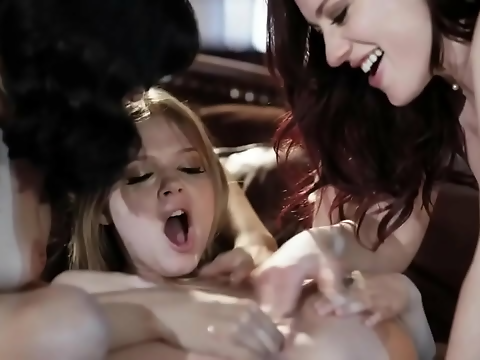 Sultry Stepmom Spices Up Lesbian Playtime - Jessica Ryan, Leda Lotharia, And Coco Lovelock