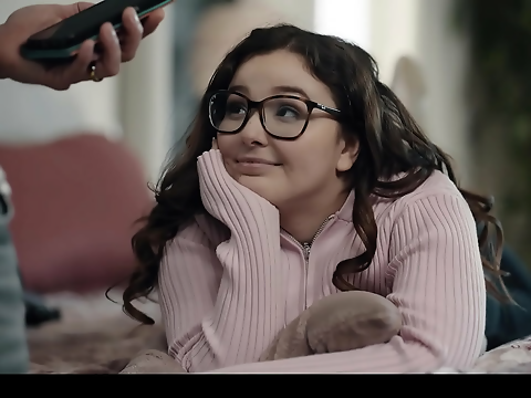 Watch Buff Step Daddy Make His Spoiled Stepdaughter Orgasm Uncontrollably with His Massive Package!